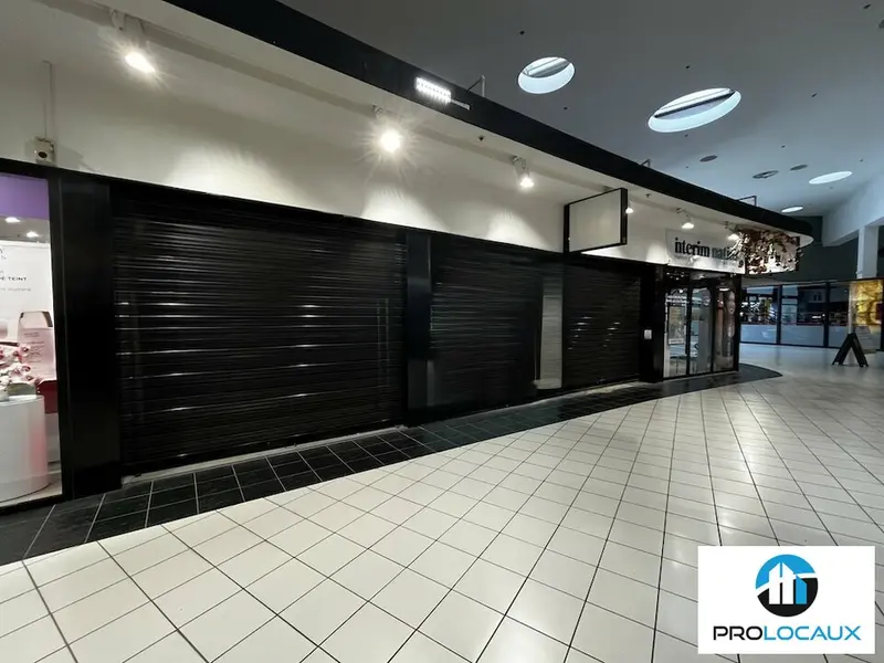 Local Commercial à louer - Senlis (60300) - 252 m² - 3 150 €/mois