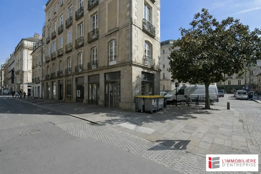 Local Commercial à louer - Rennes (35000) - 93 m² - 3 000 €/mois