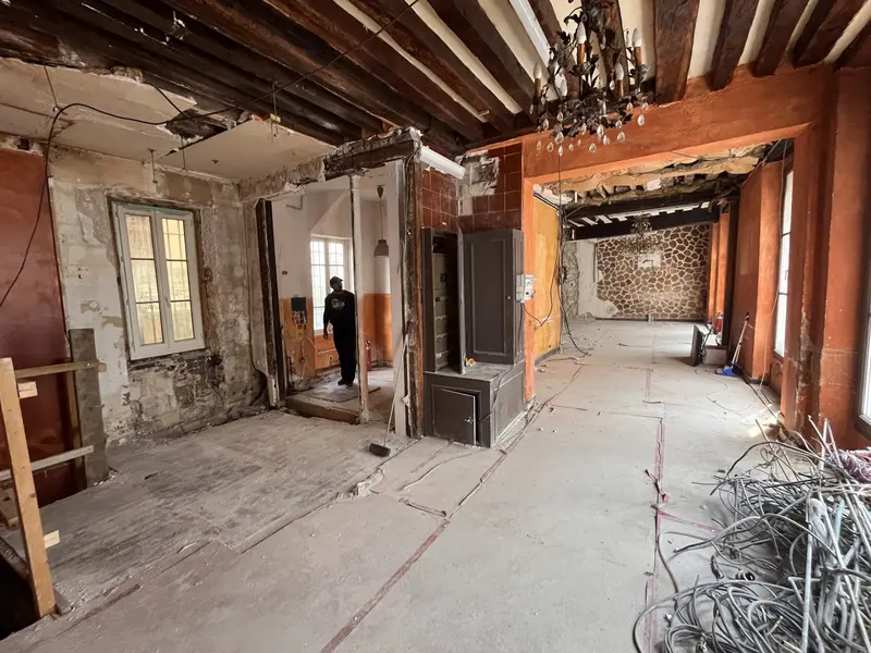 Local Commercial à vendre - Paris 02 (75002) - 150 m² - 225 000 €