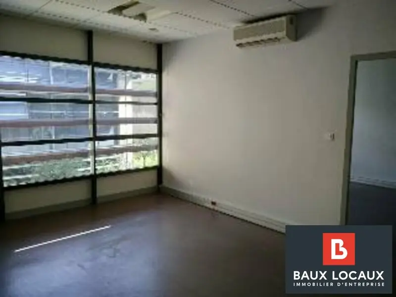 Bureau à louer - Avignon (84000) - 39 m² - 740 €/mois