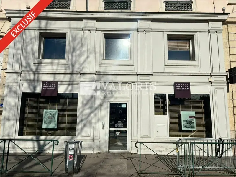 Local Commercial à louer - Lyon 02 (69002) - 250 m² - 13 333 €/mois