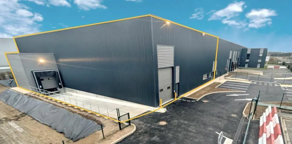 Entrepôt / Activité à louer - Lieusaint (77127) - 993 m² - 10 790 €/mois