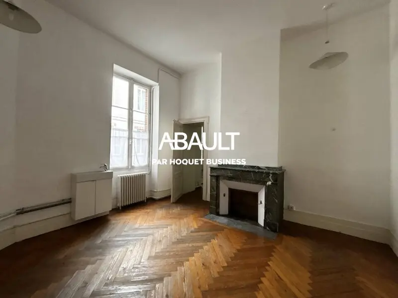 Bureau à louer - Toulouse (31000) - 176 m² - 2 560 €/mois
