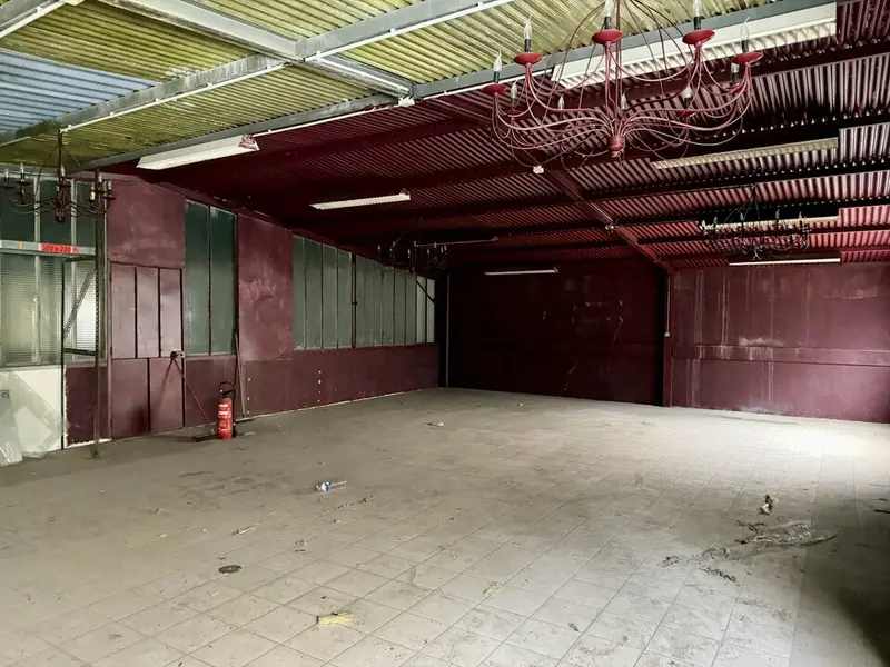Local Commercial à vendre - Saint-Denis (93210) - 2192 m²