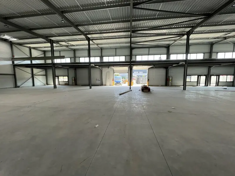 Entrepôt / Activité à louer - Aulnay-Sous-Bois (93600) - 463 m² - 5 436 €/mois