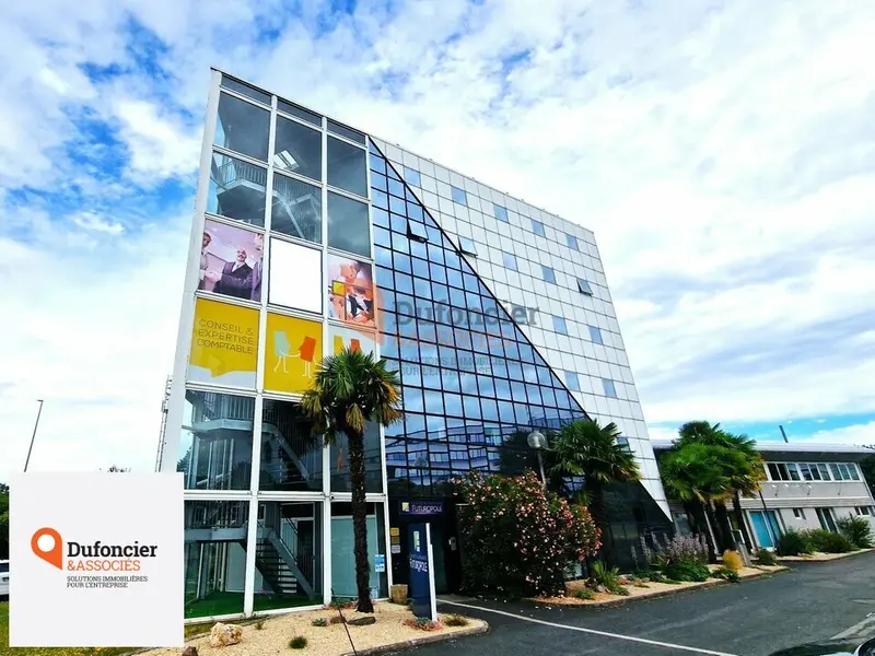 A louer Bureaux 18m² Chasseneuil-du-Poitou