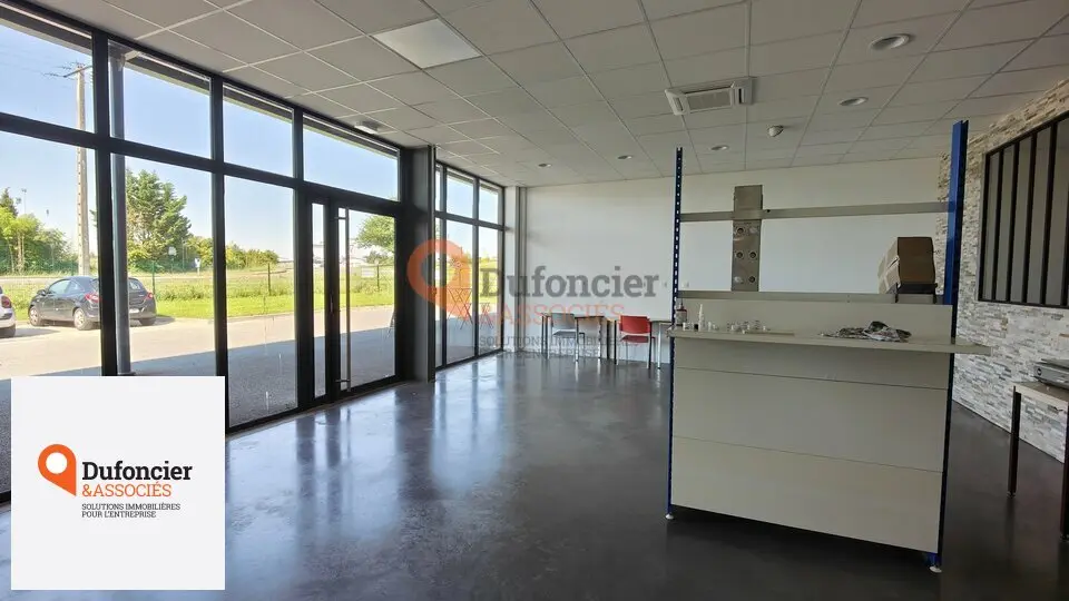 Local Commercial à louer - Dissay (86130) - 70 m² - 920 €/mois