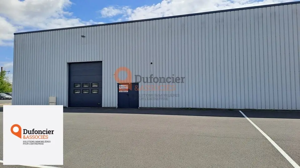 A LOUER LOCAL D'ACTIVITE / ENTREPOT 300M² ZONE NORD CHATELLERAULT (86)