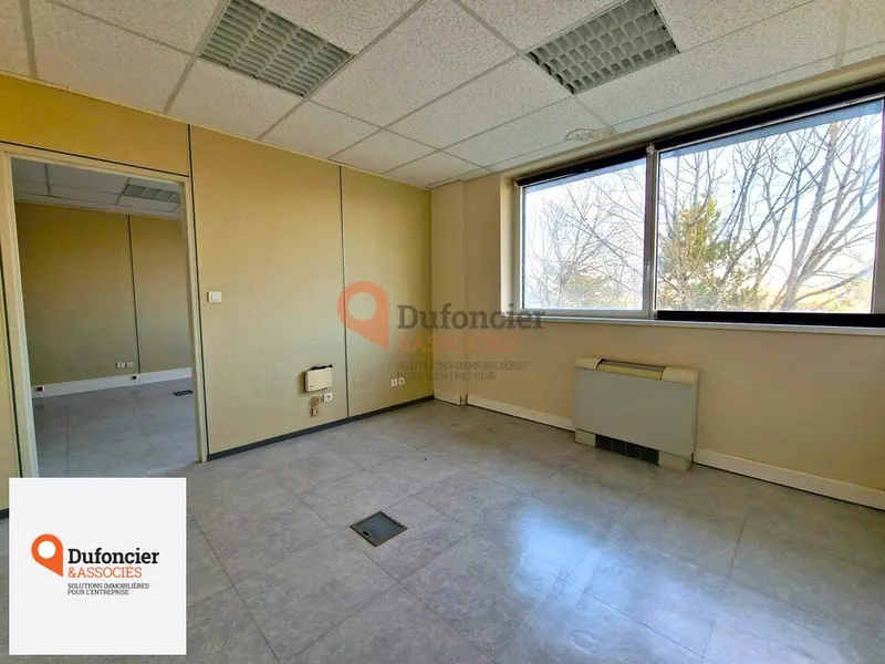 A louer Bureaux 36.9m² Chasseneuil-du-Poitou