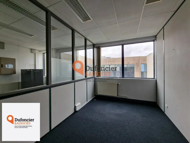 A louer Bureaux 67m² Chasseneuil-du-Poitou