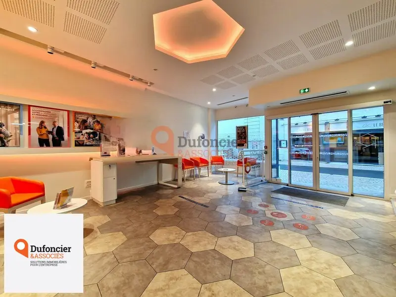 Bureau à louer - Poitiers (86000) - 162 m² - 2 500 €/mois