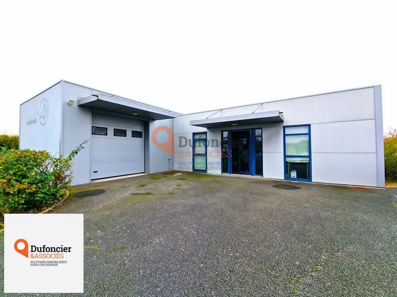 IMMEUBLE DE BUREAUX ET STOCKAGE RARE - POITIERS CHU/BIOPÔLE - VENTE