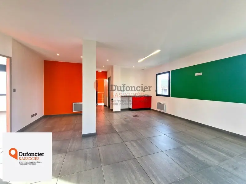 A vendre Bureaux 80m² Poitiers