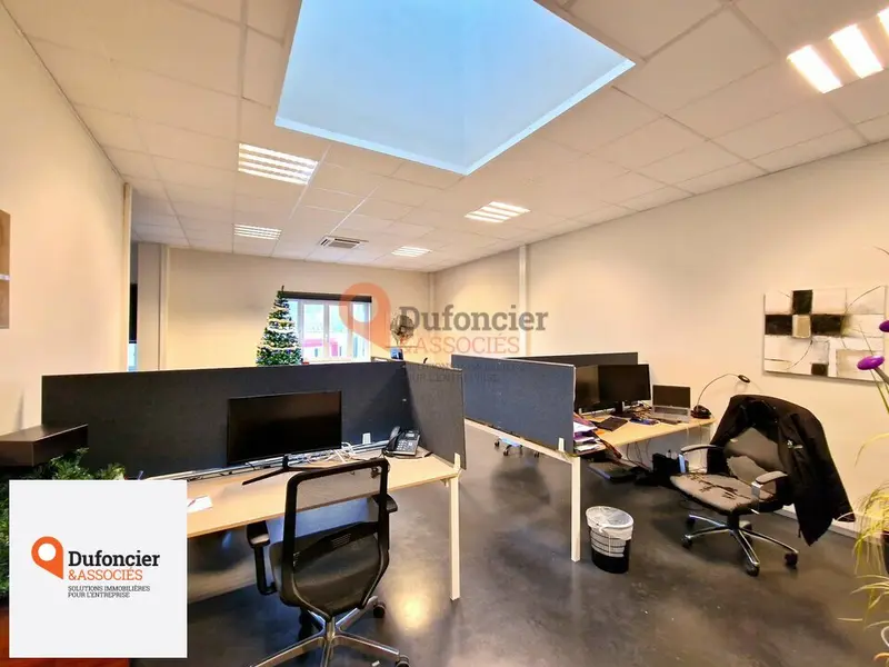 BUREAUX CLIMATISES A LOUER POITIERS SUD SAINT BENOIT - 154M²