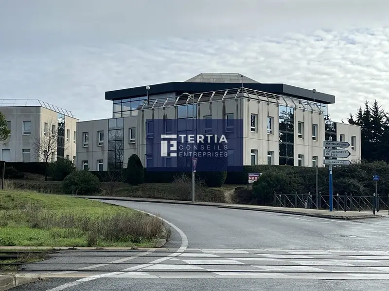 Bureau à louer - Montpellier (34090) - 1200 m² - 17 000 €/mois