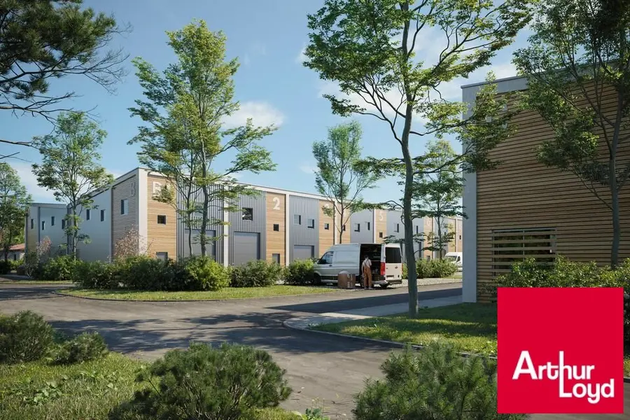 Entrepôt / Activité à vendre - Saint-Vincent-De-Tyrosse (40230) - 141 m²