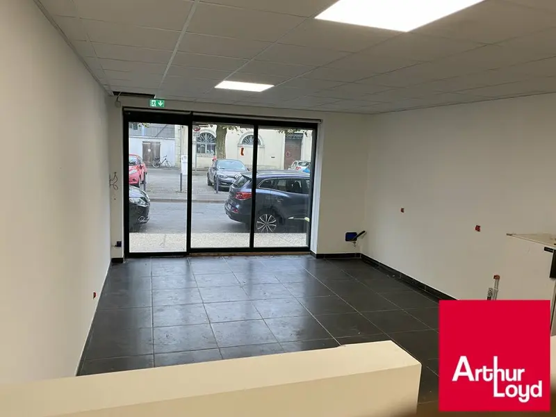 Local Commercial à louer - Dax (40100) - 153 m² - 1 500 €/mois