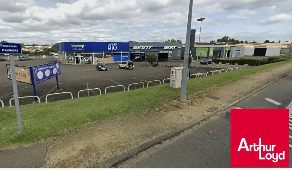 Local Commercial à louer - Mont-De-Marsan (40000) - 680 m² - 4 900 €/mois