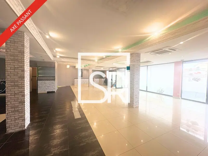 Local Commercial à louer - Clermont-Ferrand (63000) - 320 m² - 3 500 €/mois