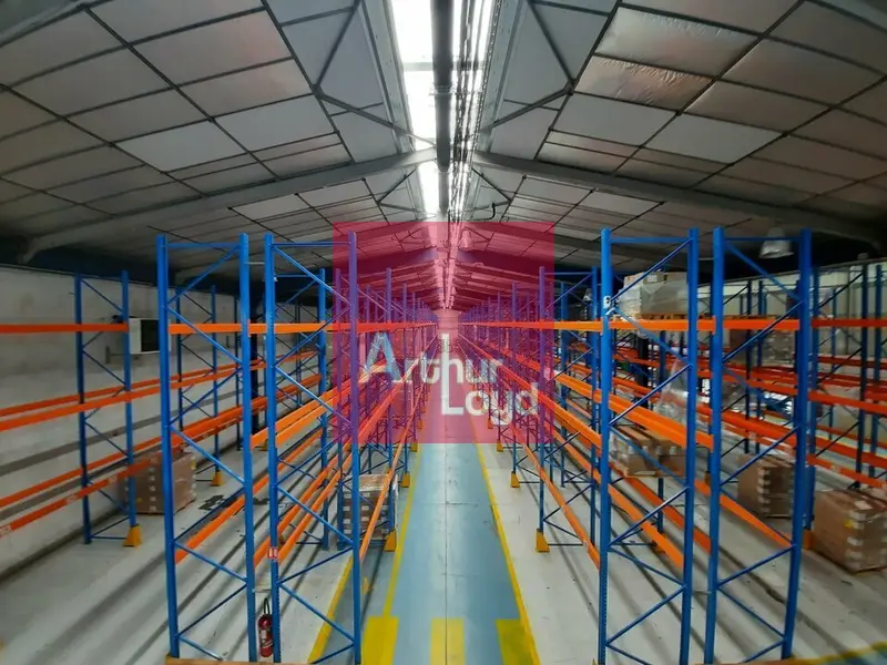 Entrepôt / Activité à louer - Cournon-D'Auvergne (63800) - 4846 m² - 15 239 €...