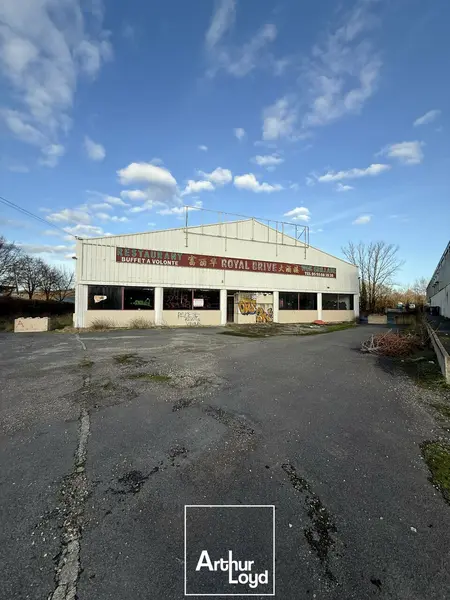 Entrepôt / Activité à vendre - Brive-La-Gaillarde (19100) - 1400 m²