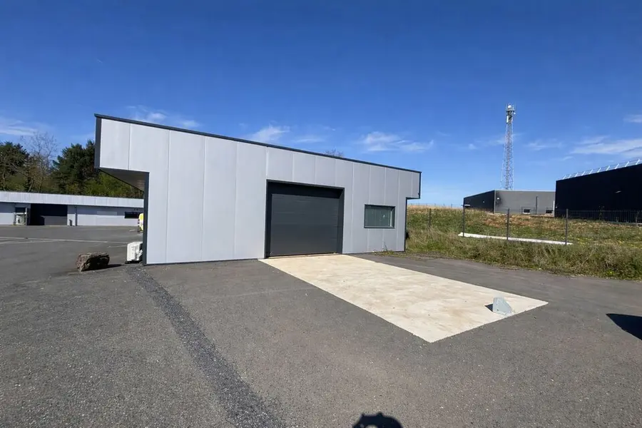 Entrepôt / Activité à louer - Donzenac (19270) - 180 m² - 1 250 €/mois