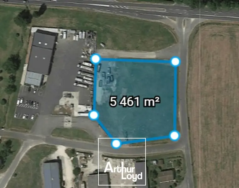 Local Commercial à louer - La Feuillade (24120) - 5400 m²