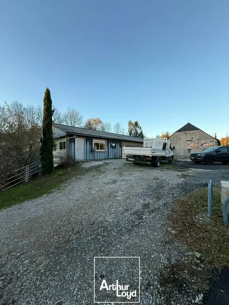 Entrepôt / Activité à louer - Malemort (19360) - 236 m² - 1 230 €/mois