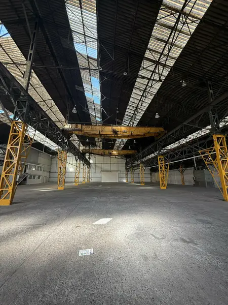 Entrepôt / Activité à louer - Brive-La-Gaillarde (19100) - 2825 m² - 10 000 €...