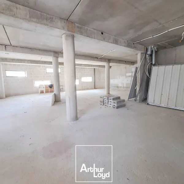Local Commercial à louer - Brive-La-Gaillarde (19100) - 127 m² - 2 137 €/mois