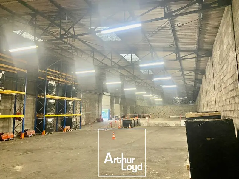 Entrepôt / Activité à louer - Brive-La-Gaillarde (19100) - 600 m² - 1 500 €/mois