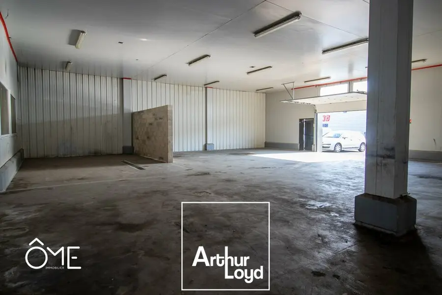 A louer Locaux d'activité 220m² Brive-la-Gaillarde