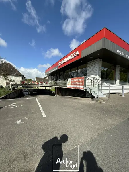 Local Commercial à louer - Brive-La-Gaillarde (19100) - 400 m² - 4 000 €/mois