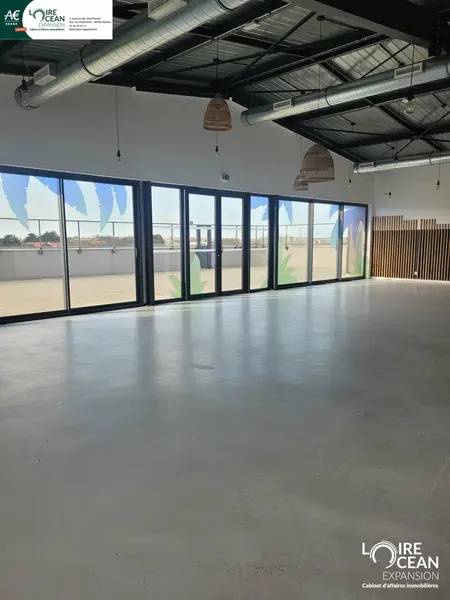 Local Commercial à louer - Pornic (44210) - 380 m² - 2 916 €/mois