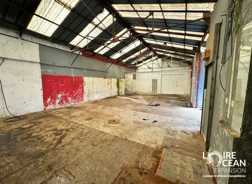 A vendre Local commercial  308m² Nantes