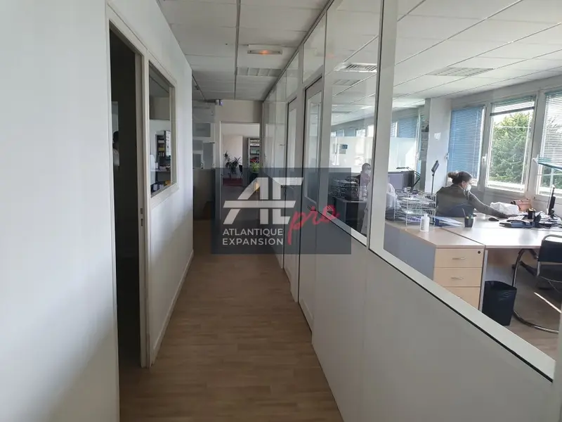 Bureau à louer - Saint-Nazaire (44600) - 293 m² - 2 000 €/mois