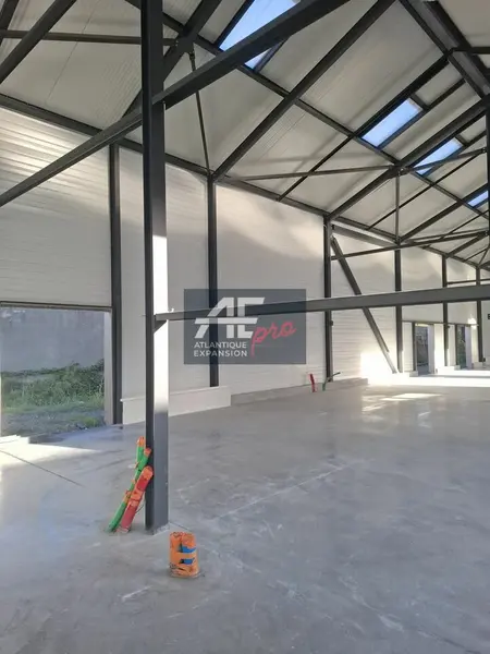 A louer Locaux d'activité 144m² Trignac