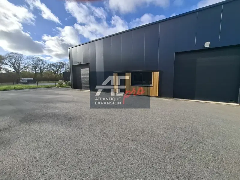 Entrepôt / Activité à louer - Campbon (44750) - 213 m² - 1 400 €/mois