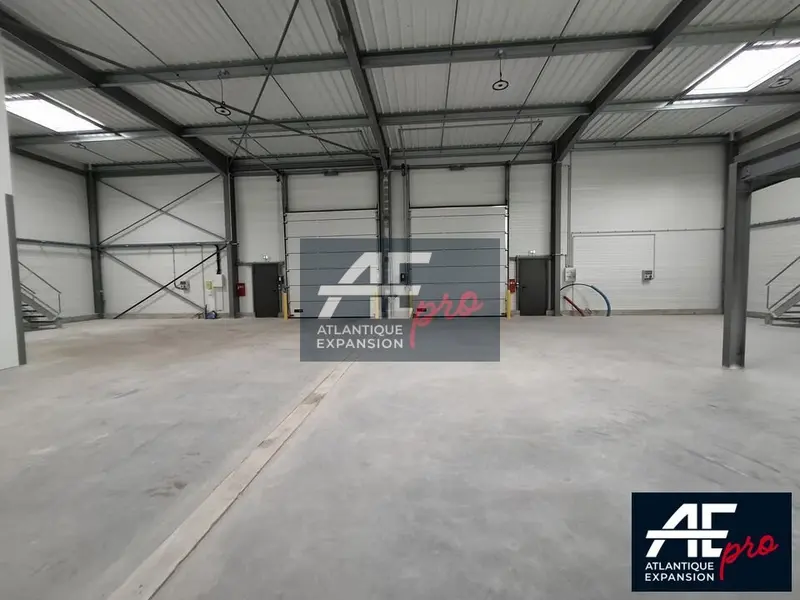 A louer Locaux d'activité 363m² Saint-Nazaire