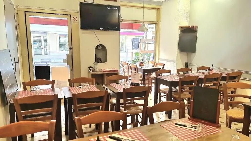 RESTAURANT EMPLACEMENT PASSANT - NICE GARIBALDI / LE PORT 