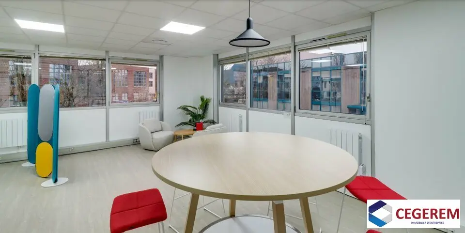 Bureau à louer - Villiers-Sur-Marne (94350) - 286 m² - 2 597 €/mois