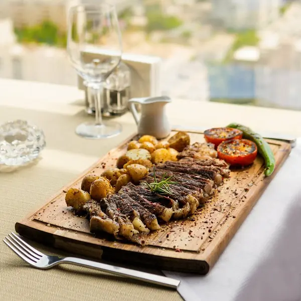 SAINTE EULALIE - LOCATION PURE RESTAURANT