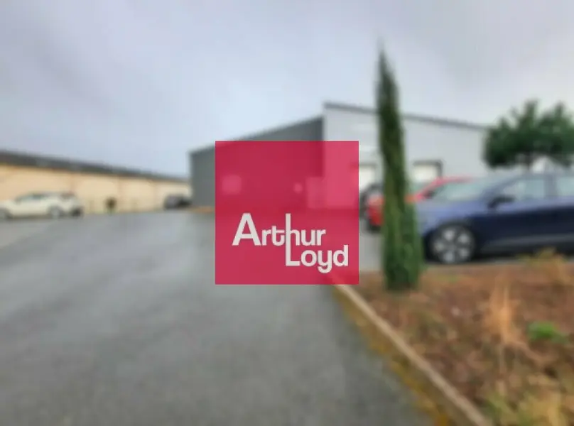 A louer Locaux d'activité 775m² Romagnat