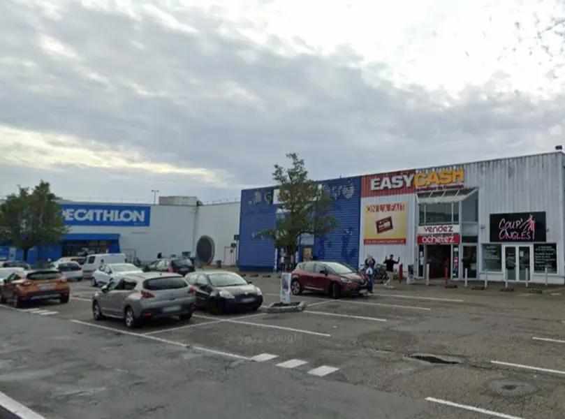 Local Commercial à louer - Bouliac (33270) - 890 m² - 12 311 €/mois
