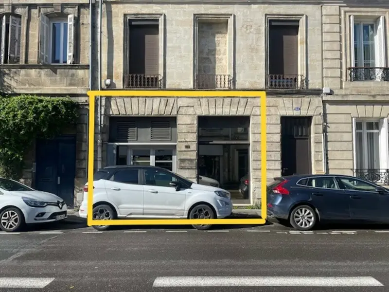 Bureau à vendre - Bordeaux (33300) - 94 m²