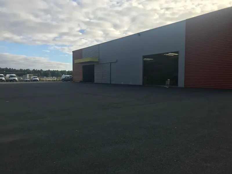 ENTREPOT A LOUER - LE BARP ZA EYRIALIS 