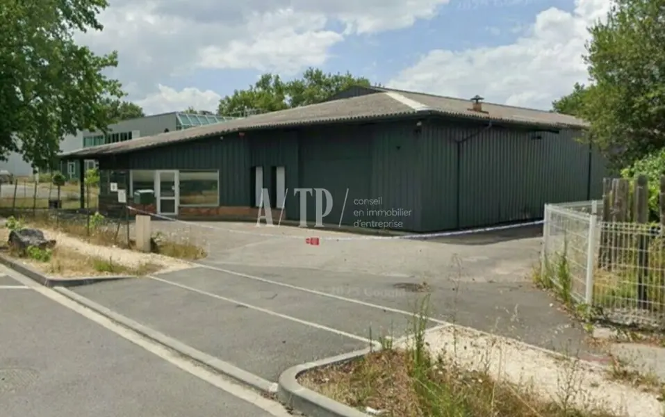 Entrepôt / Activité à louer - Gradignan (33170) - 662 m² - 3 861 €/mois