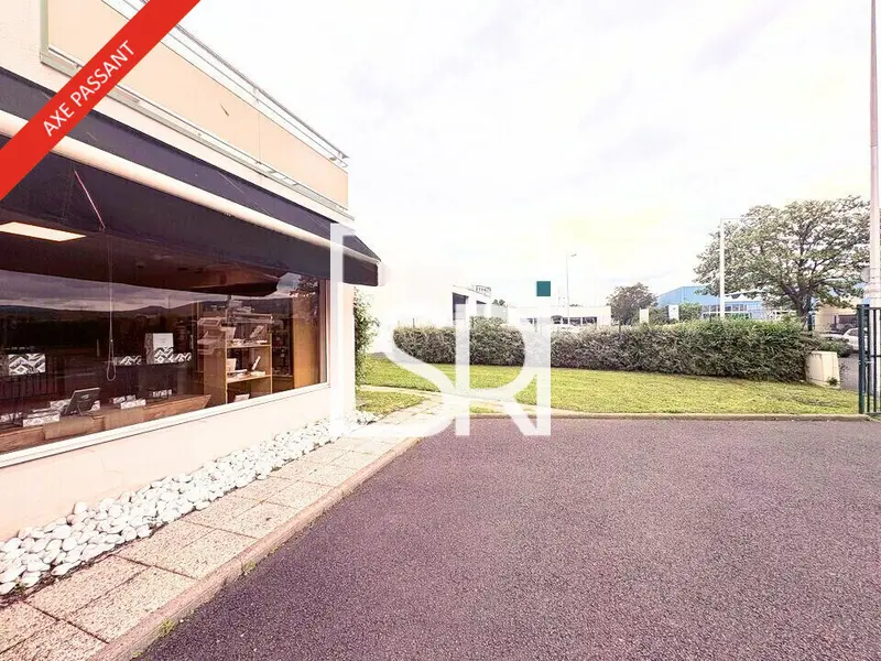 Local Commercial à vendre - Aubière (63170) - 635 m²