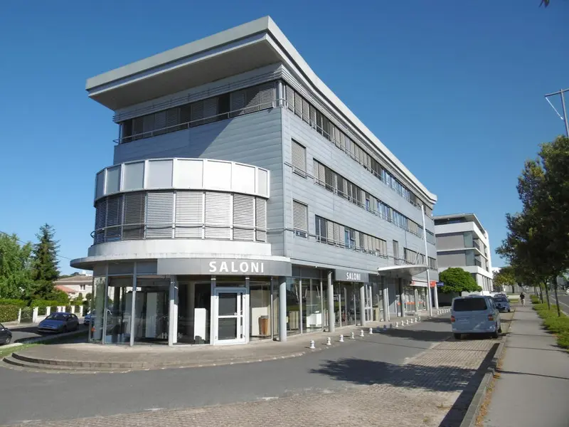 Local Commercial à louer - Mérignac (33700) - 260 m² - 5 416 €/mois