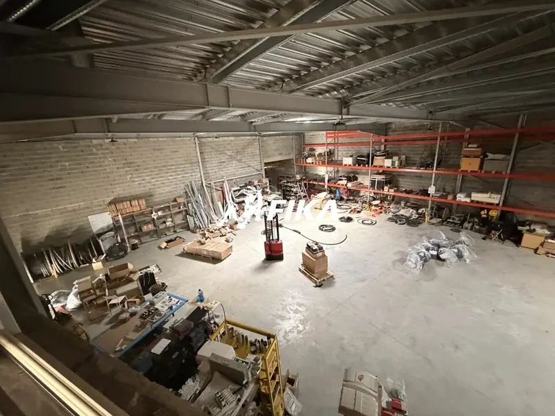 Entrepôt / Activité à vendre - Portet-Sur-Garonne (31120) - 741 m²